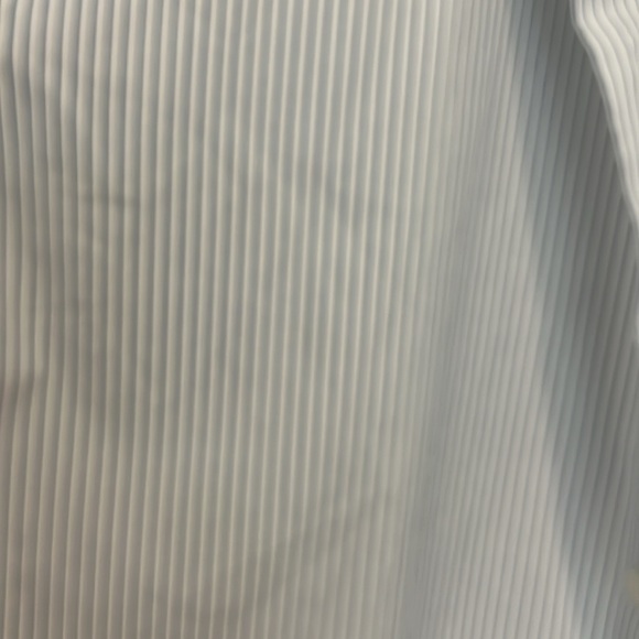 L.L Bean Men’s button down - Picture 3 of 5